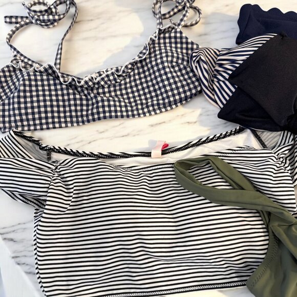 Swim Top Bundle 5 Pieces Size XS and Small Victoria's Secret Aerie Shein Bundle - Picture 3 of 10